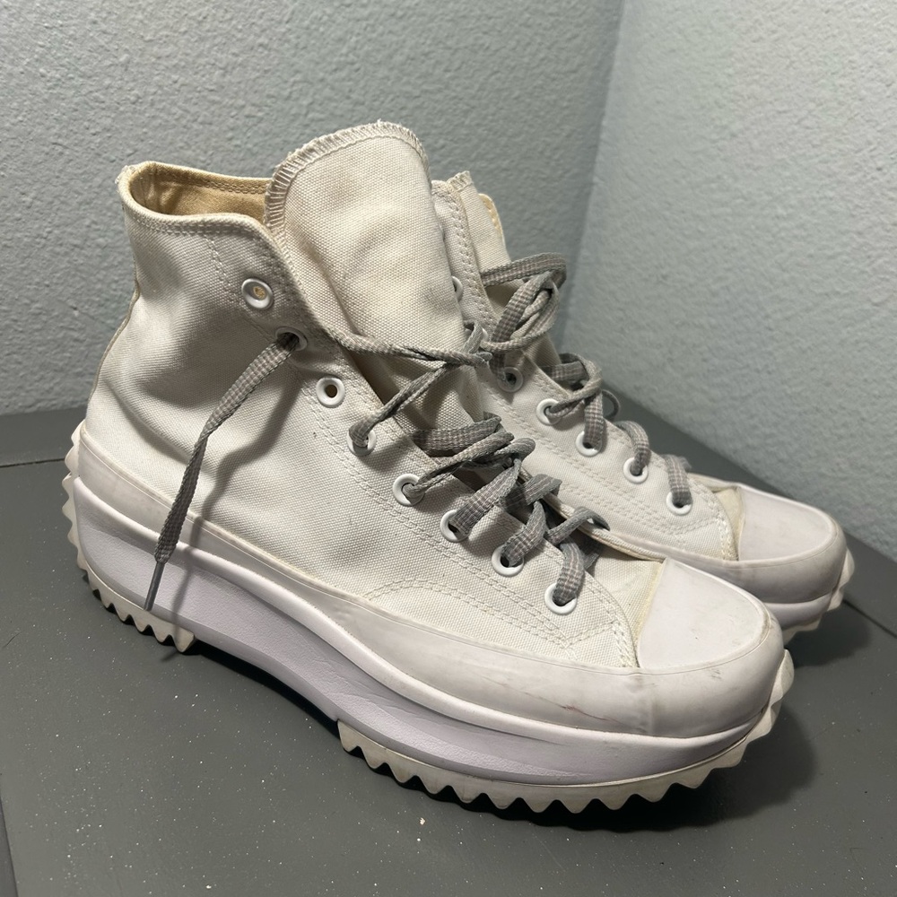 Converse Run Star Off-White Canvas High-Top Sneakers with Light Gray Accents